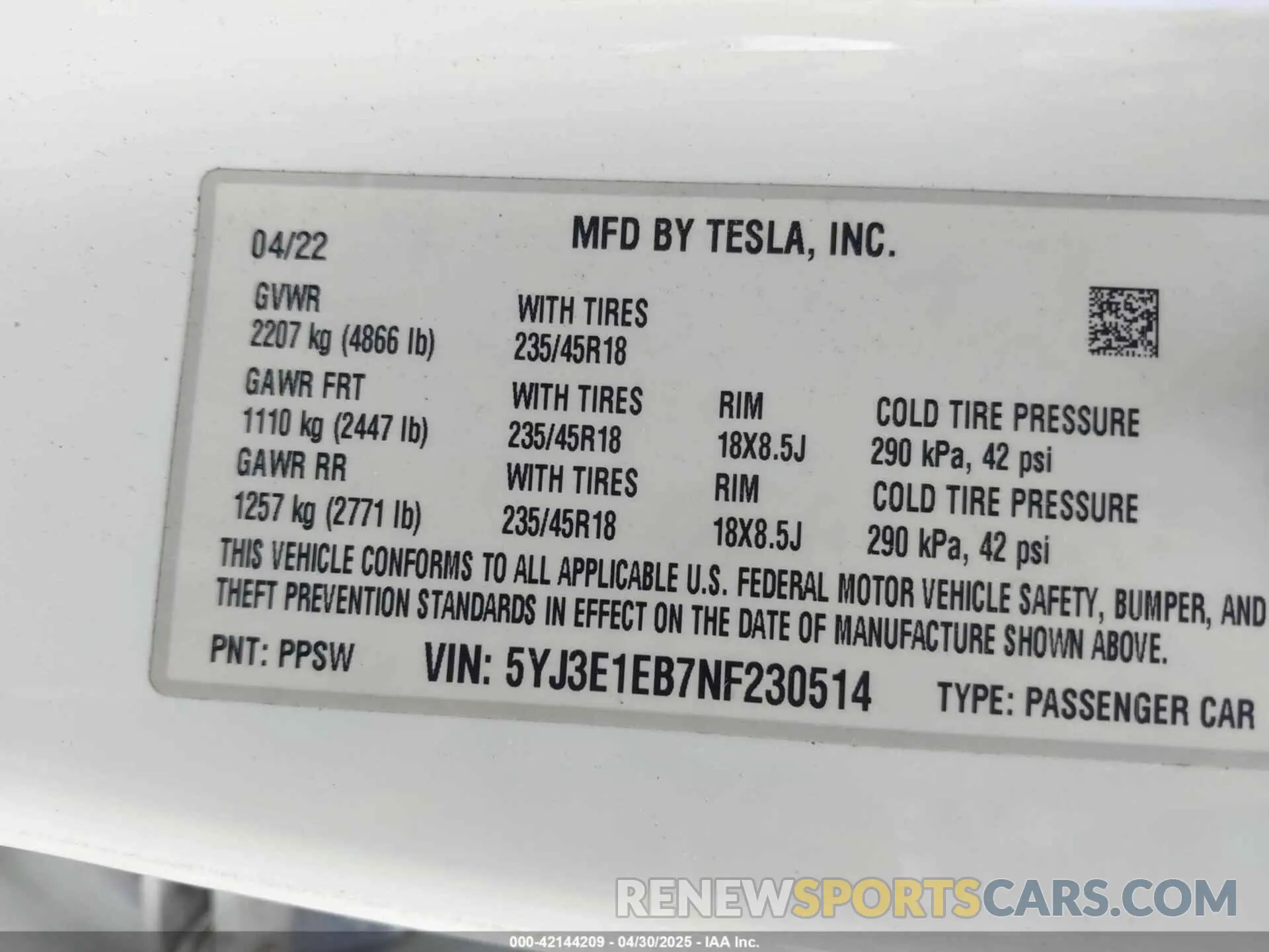 9 Photograph of a damaged car 5YJ3E1EB7NF230514 TESLA MODEL 3 2022