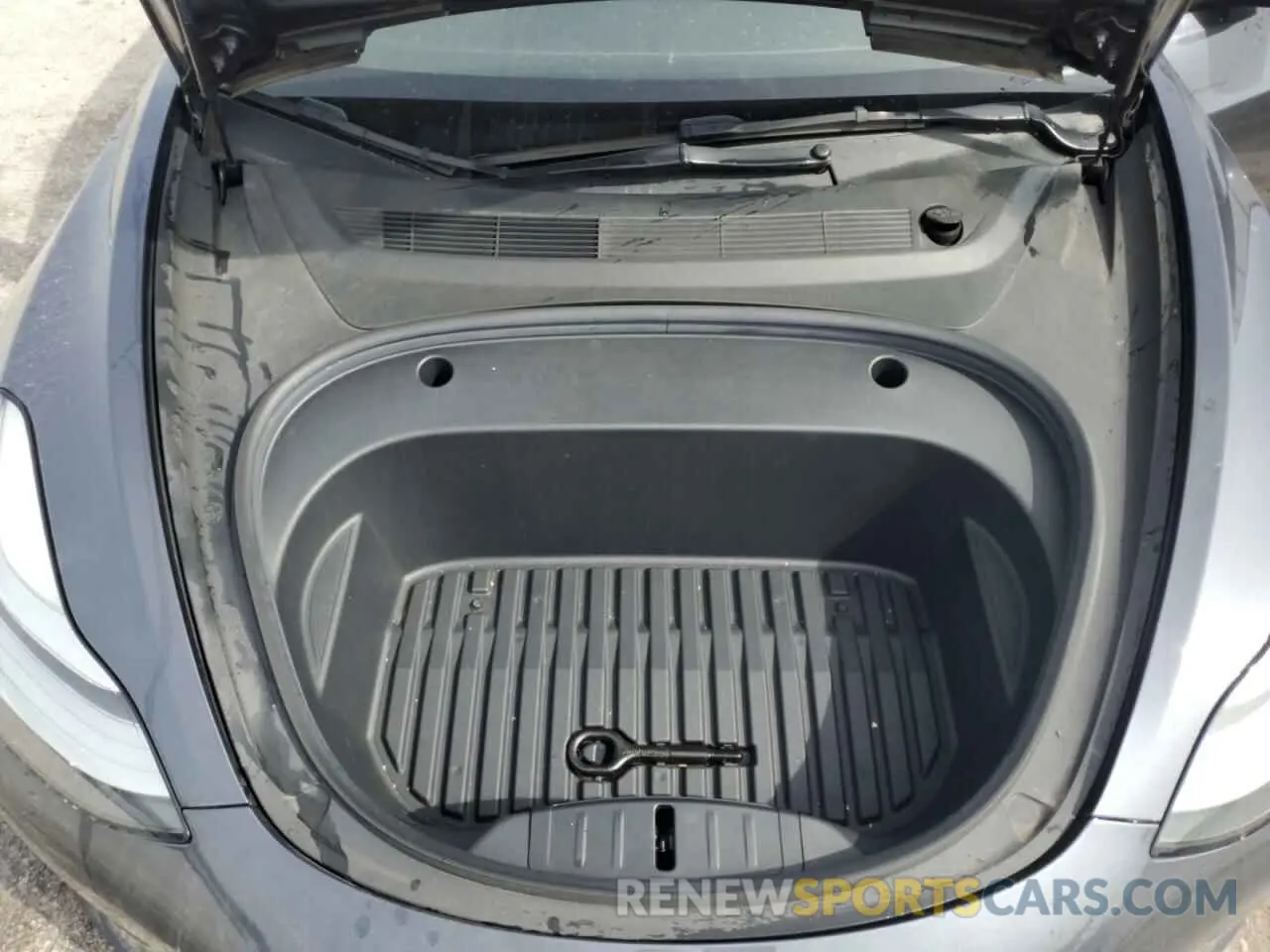 11 Photograph of a damaged car 5YJ3E1EB7NF238905 TESLA MODEL 3 2022