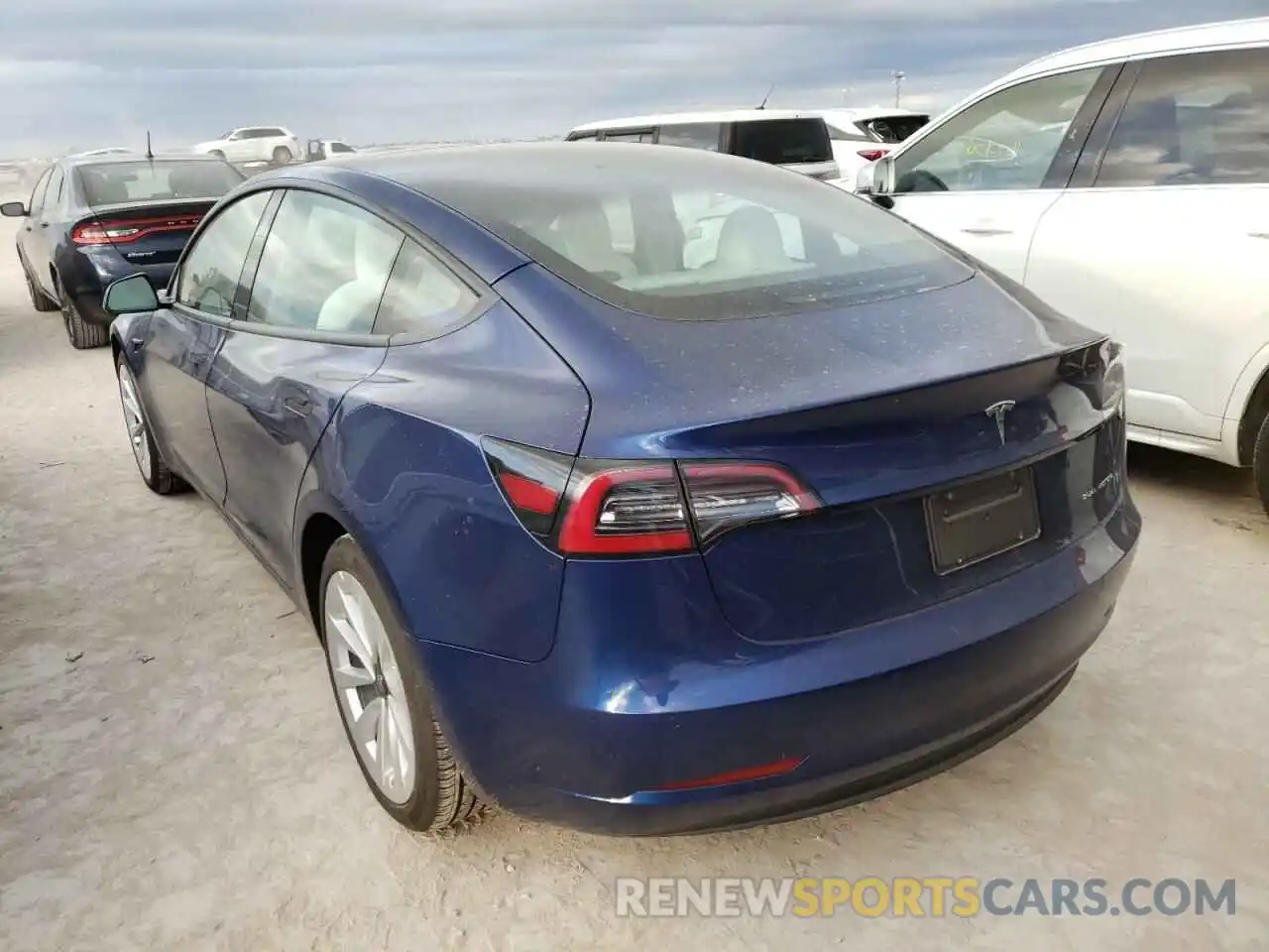 3 Photograph of a damaged car 5YJ3E1EB7NF241514 TESLA MODEL 3 2022