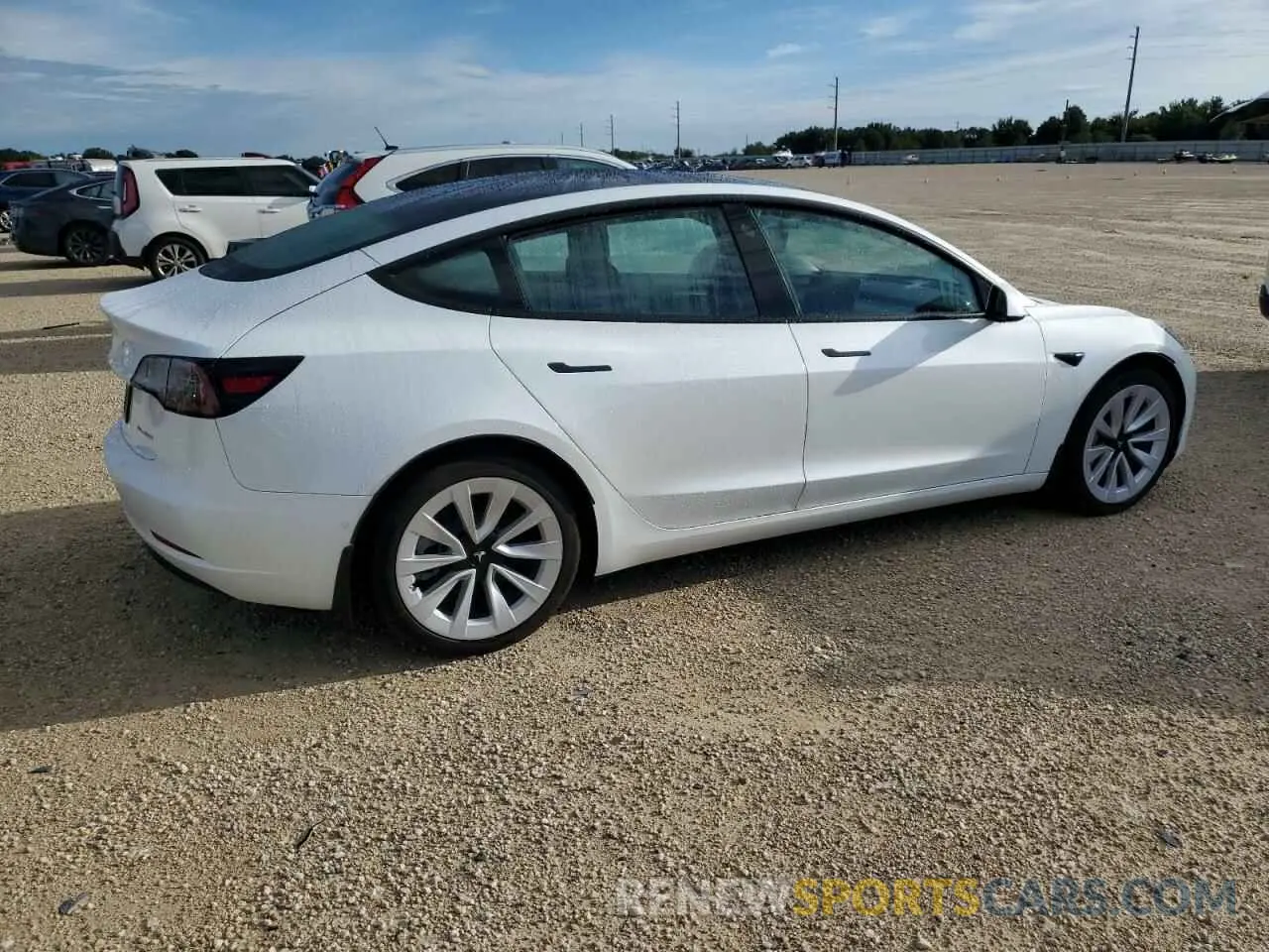 3 Photograph of a damaged car 5YJ3E1EB7NF276845 TESLA MODEL 3 2022