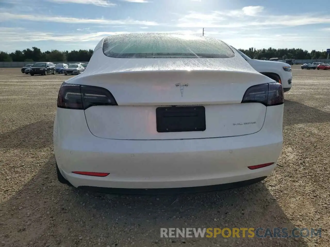 6 Photograph of a damaged car 5YJ3E1EB7NF276845 TESLA MODEL 3 2022
