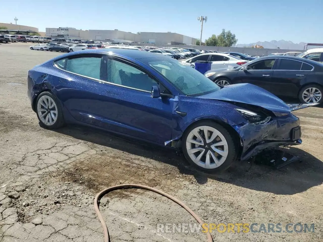 4 Photograph of a damaged car 5YJ3E1EB7NF289448 TESLA MODEL 3 2022