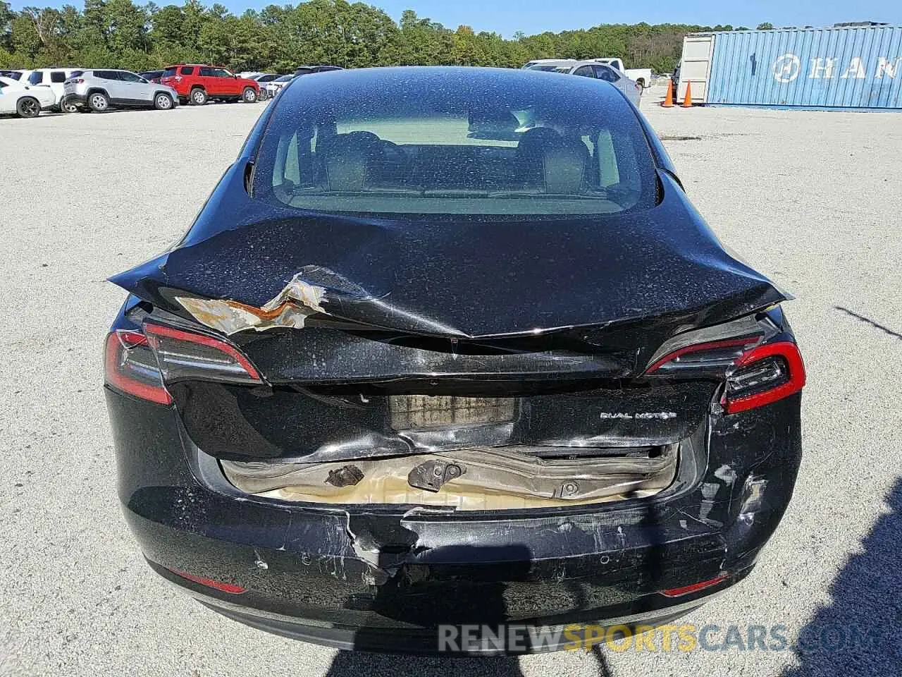 6 Photograph of a damaged car 5YJ3E1EB7NF289594 TESLA MODEL 3 2022