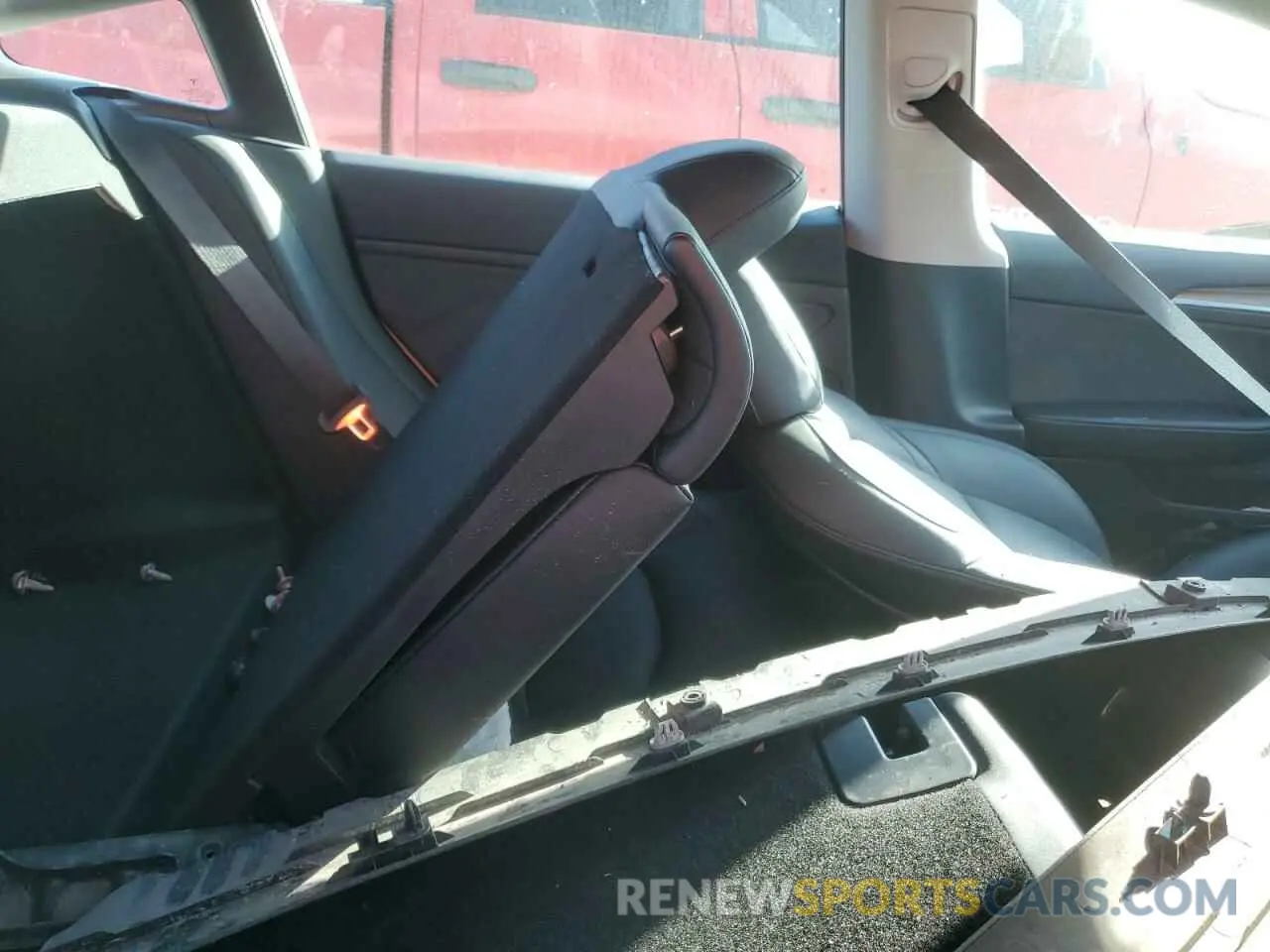 10 Photograph of a damaged car 5YJ3E1EB7NF320648 TESLA MODEL 3 2022