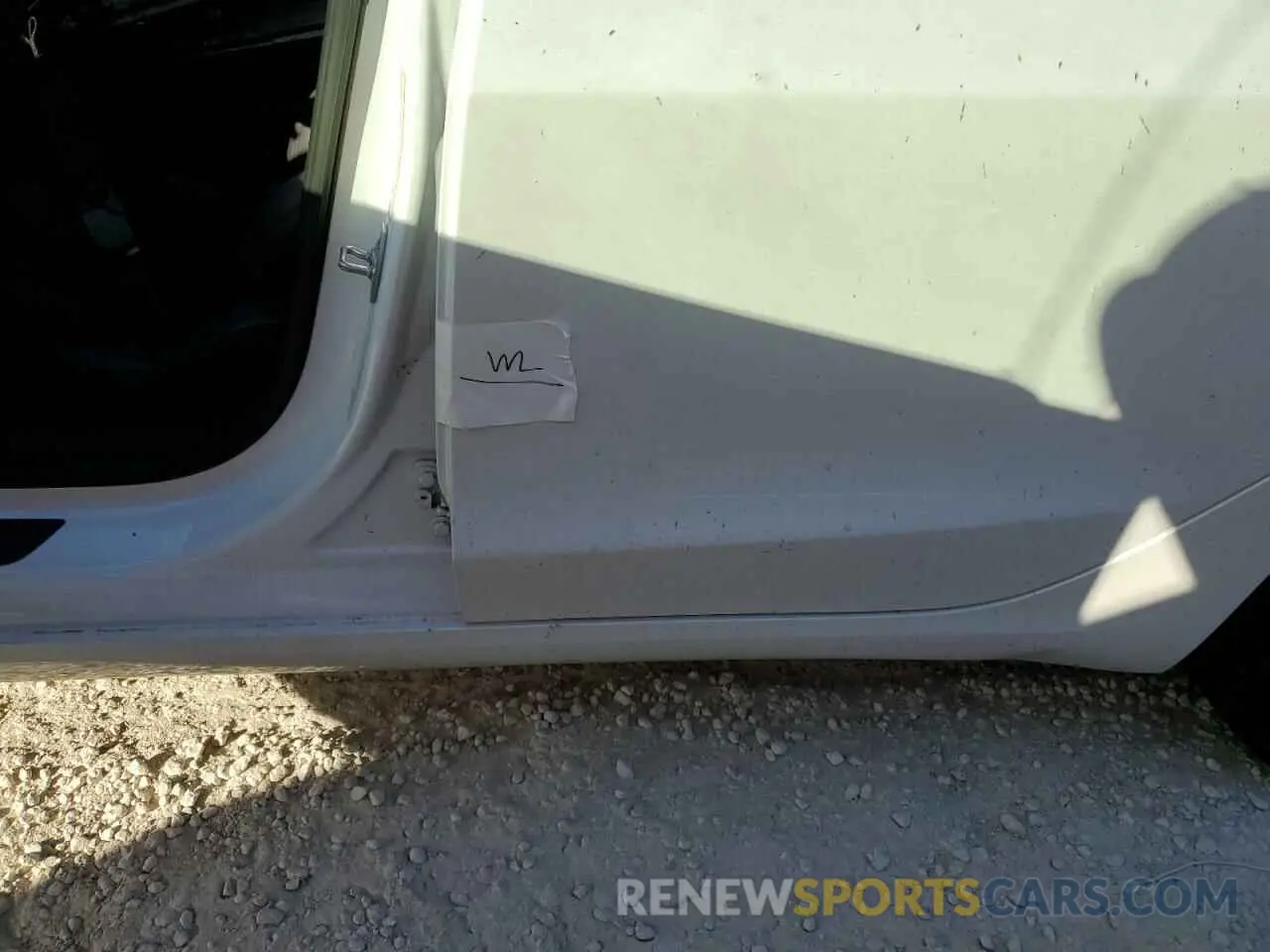 12 Photograph of a damaged car 5YJ3E1EB7NF320648 TESLA MODEL 3 2022