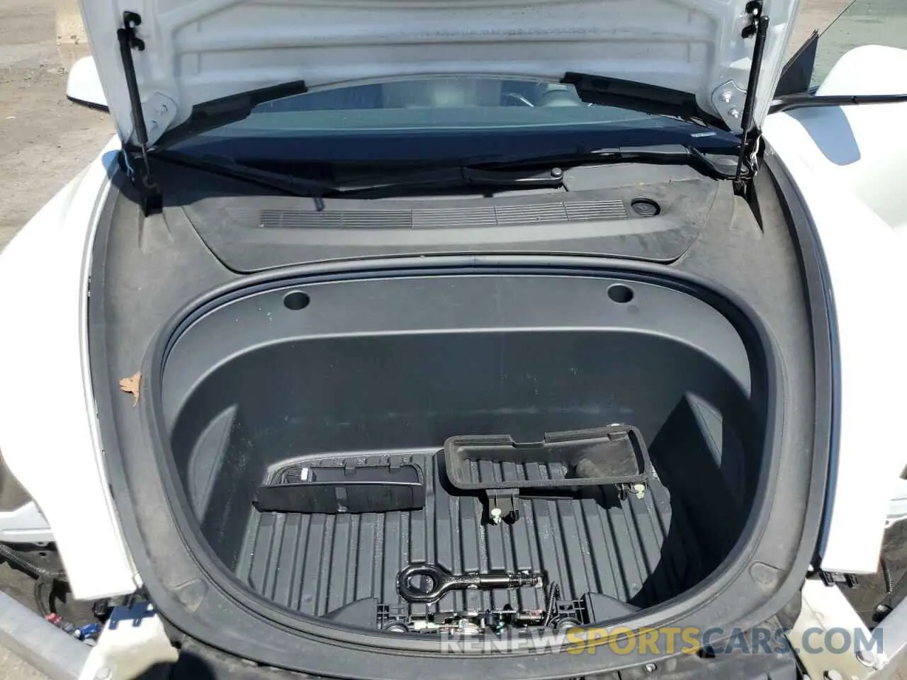 11 Photograph of a damaged car 5YJ3E1EB7NF341306 TESLA MODEL 3 2022