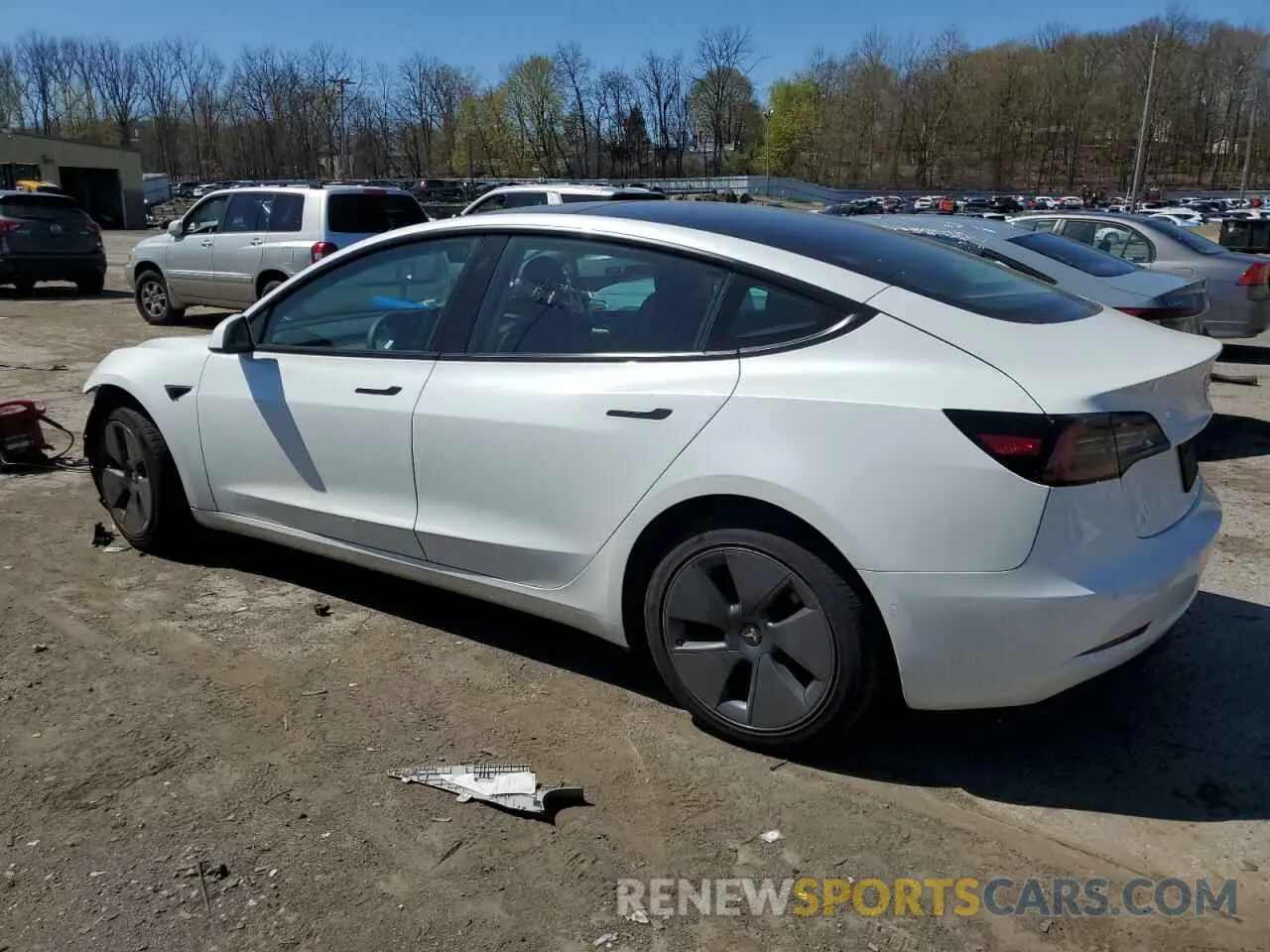 2 Photograph of a damaged car 5YJ3E1EB7NF341306 TESLA MODEL 3 2022