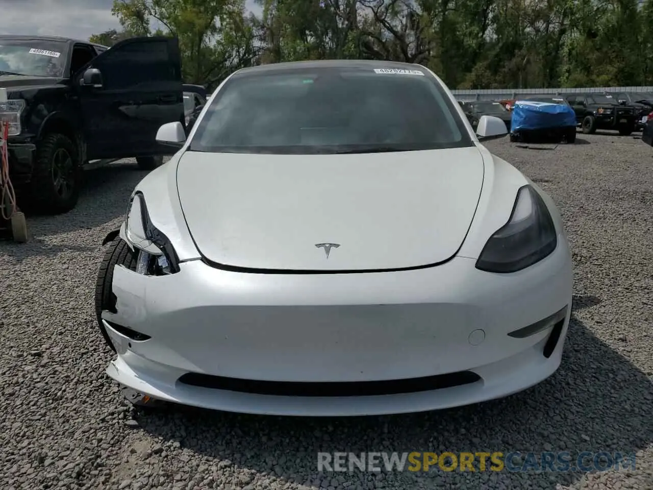 5 Photograph of a damaged car 5YJ3E1EB7NF342309 TESLA MODEL 3 2022