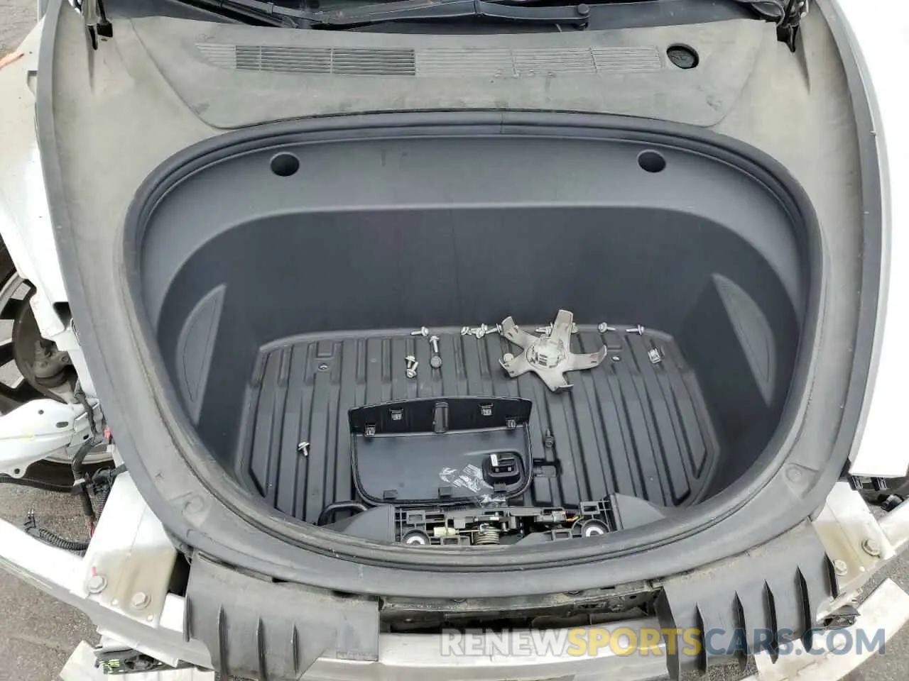 12 Photograph of a damaged car 5YJ3E1EB7NF365962 TESLA MODEL 3 2022
