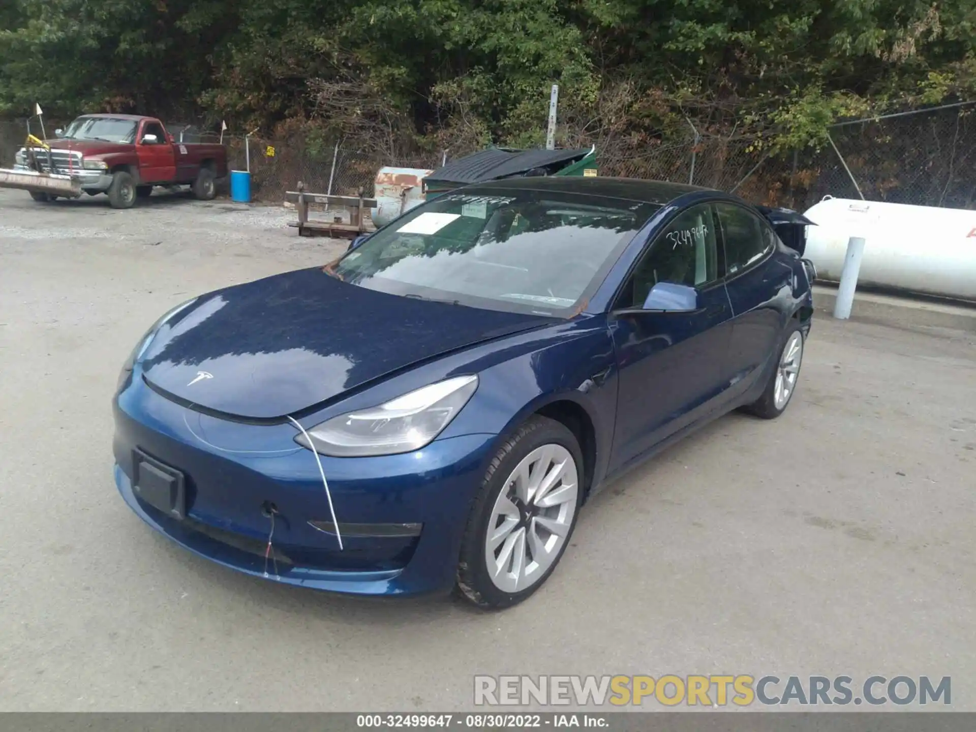 2 Photograph of a damaged car 5YJ3E1EB8NF105957 TESLA MODEL 3 2022