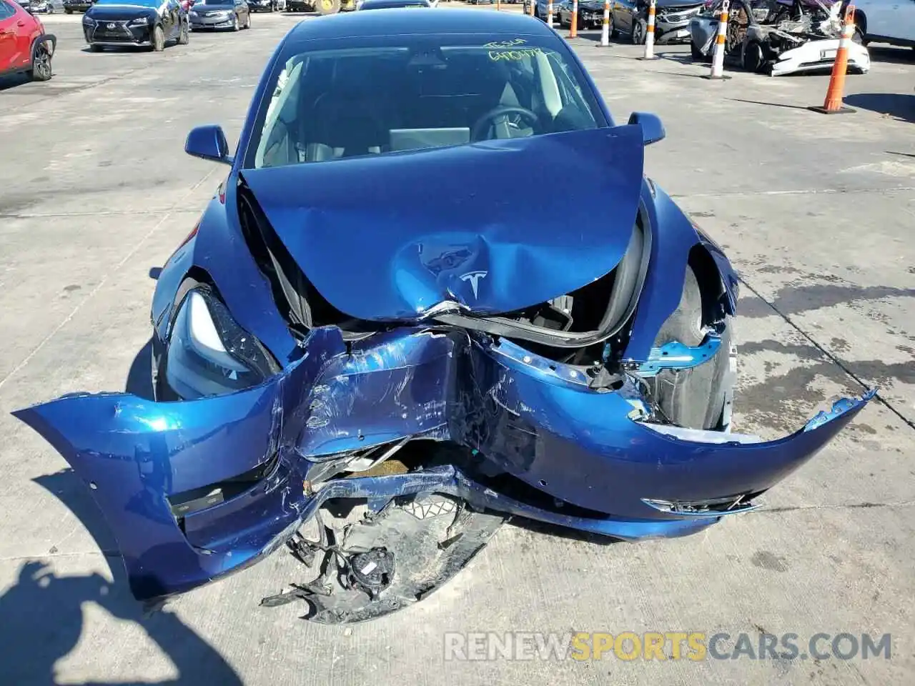 9 Photograph of a damaged car 5YJ3E1EB8NF106364 TESLA MODEL 3 2022