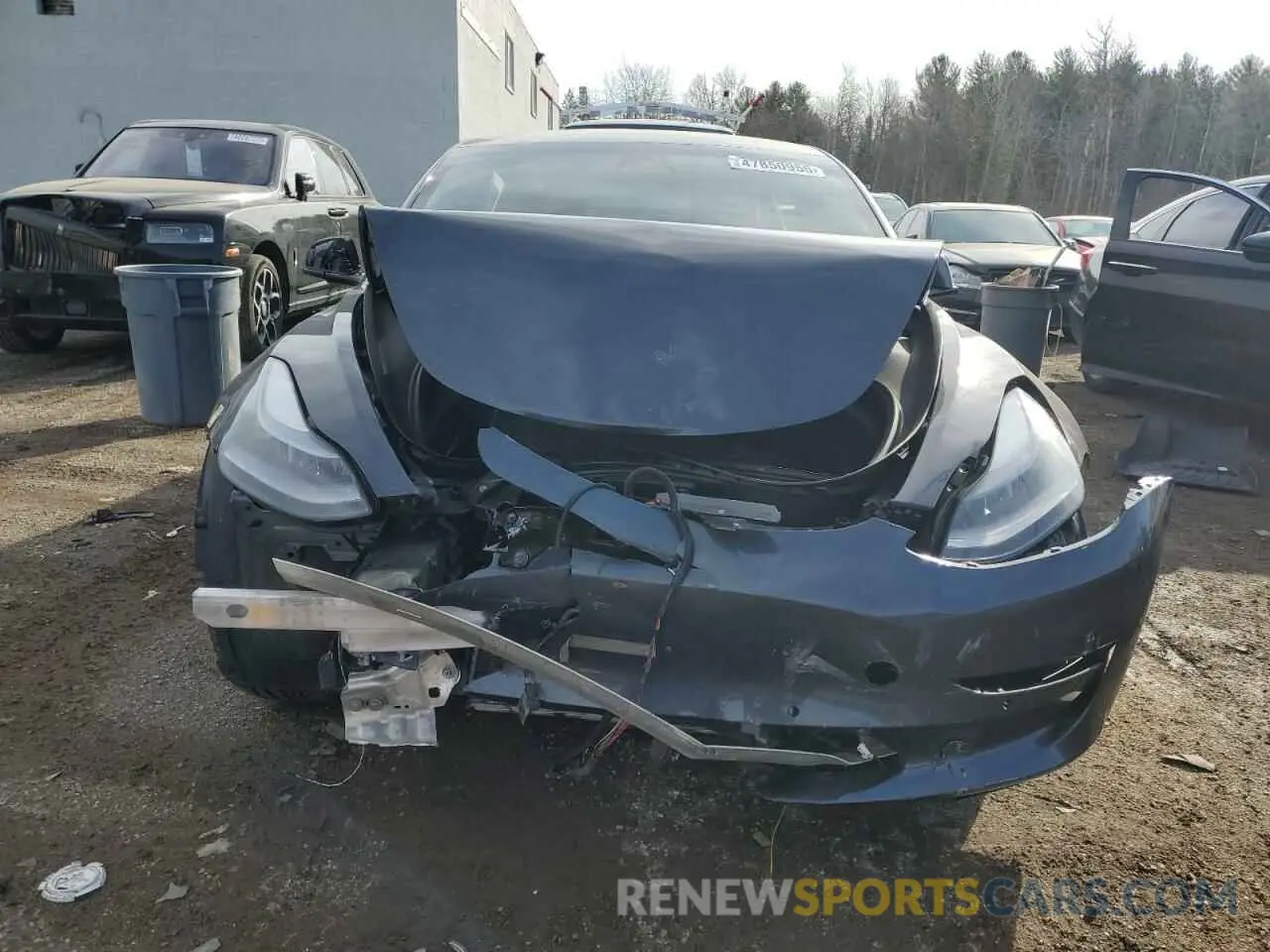 5 Photograph of a damaged car 5YJ3E1EB8NF116800 TESLA MODEL 3 2022