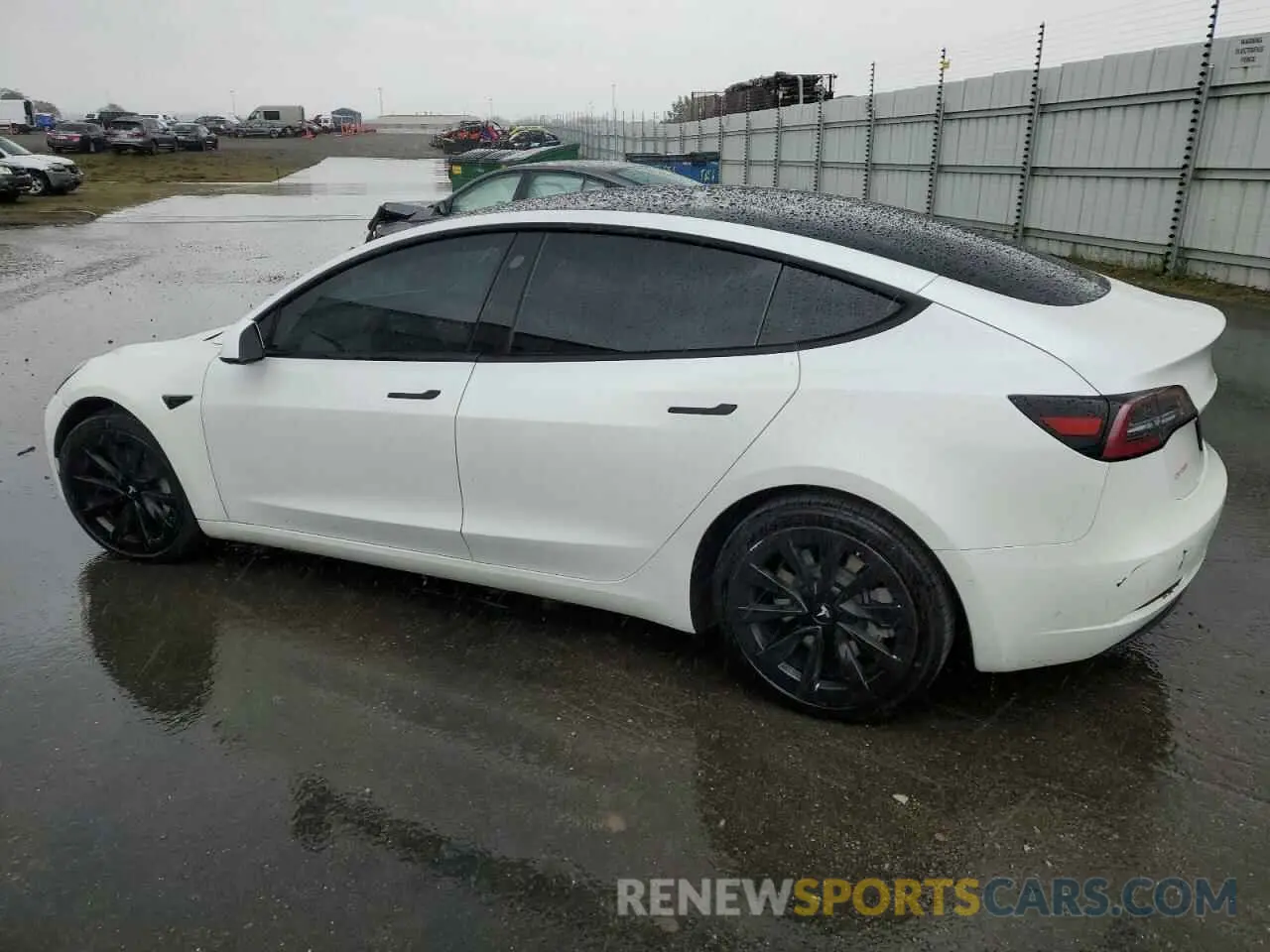 2 Photograph of a damaged car 5YJ3E1EB8NF144421 TESLA MODEL 3 2022