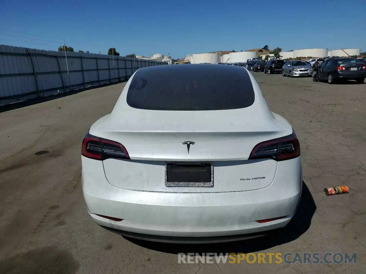 6 Photograph of a damaged car 5YJ3E1EB8NF156195 TESLA MODEL 3 2022