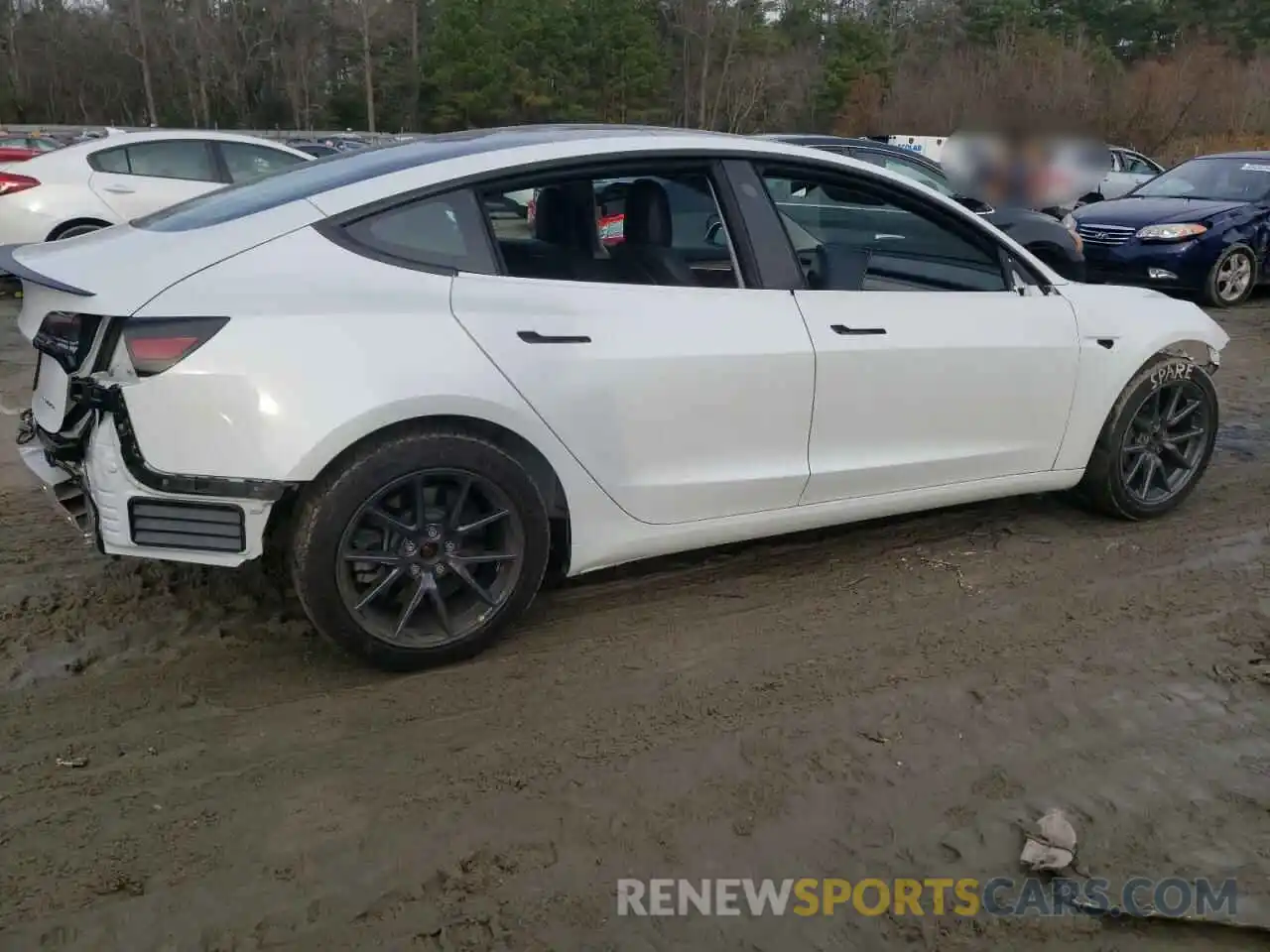 3 Photograph of a damaged car 5YJ3E1EB8NF169741 TESLA MODEL 3 2022