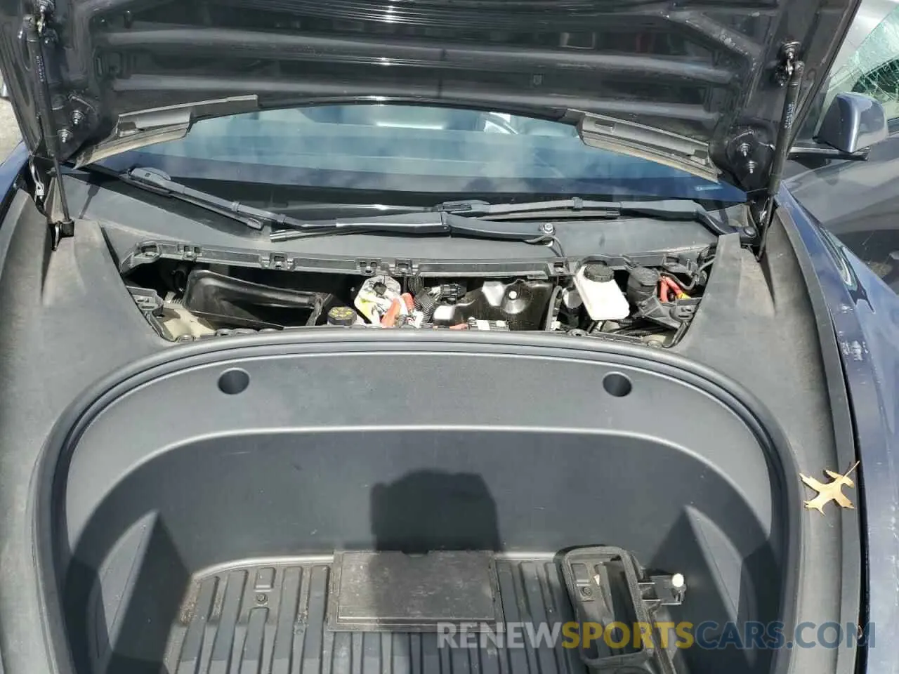 11 Photograph of a damaged car 5YJ3E1EB8NF182876 TESLA MODEL 3 2022