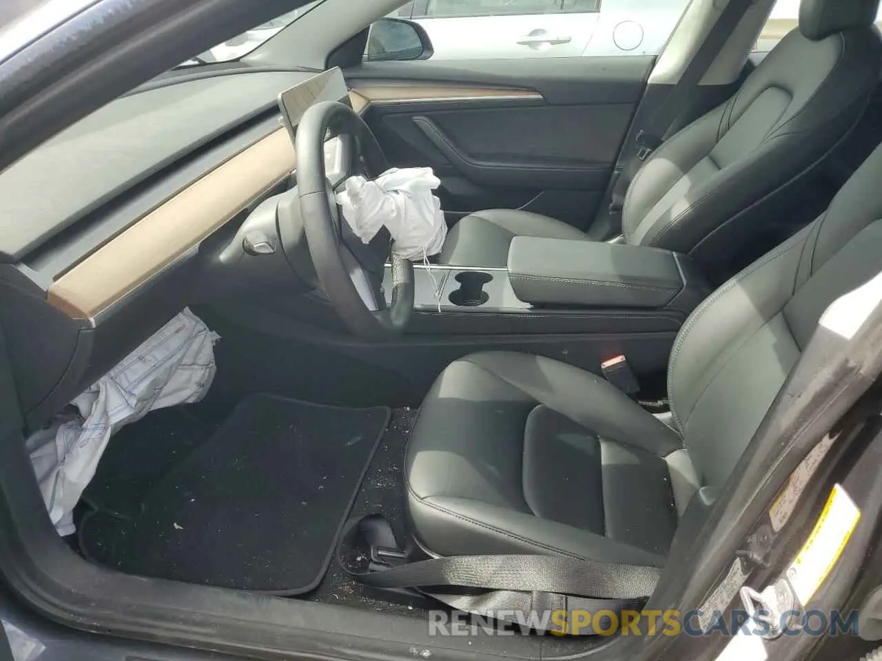 7 Photograph of a damaged car 5YJ3E1EB8NF182876 TESLA MODEL 3 2022