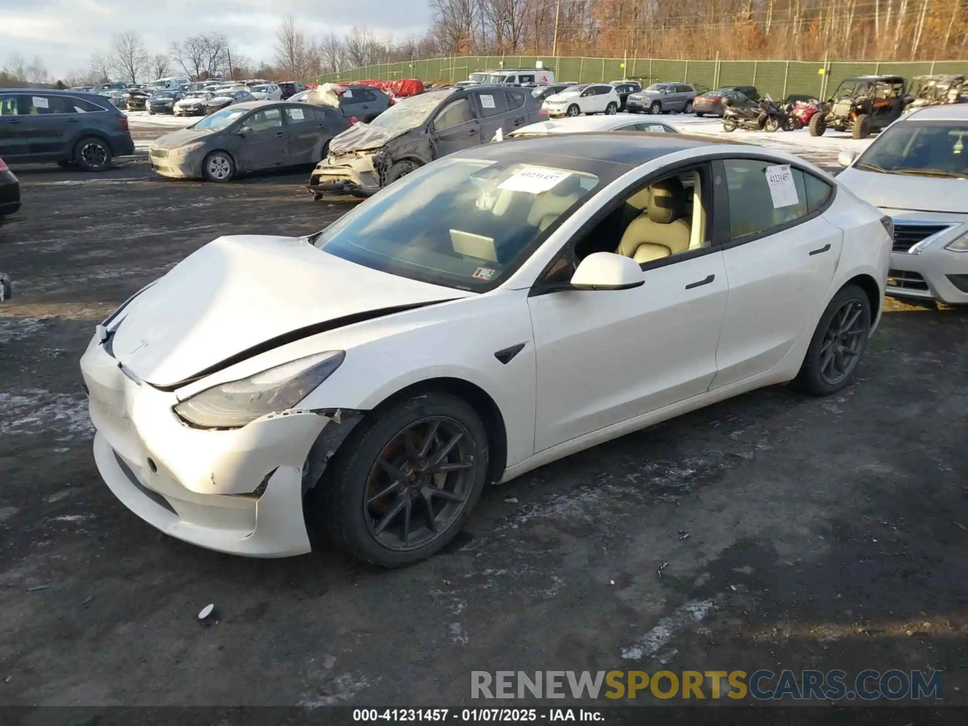 2 Photograph of a damaged car 5YJ3E1EB8NF183736 TESLA MODEL 3 2022