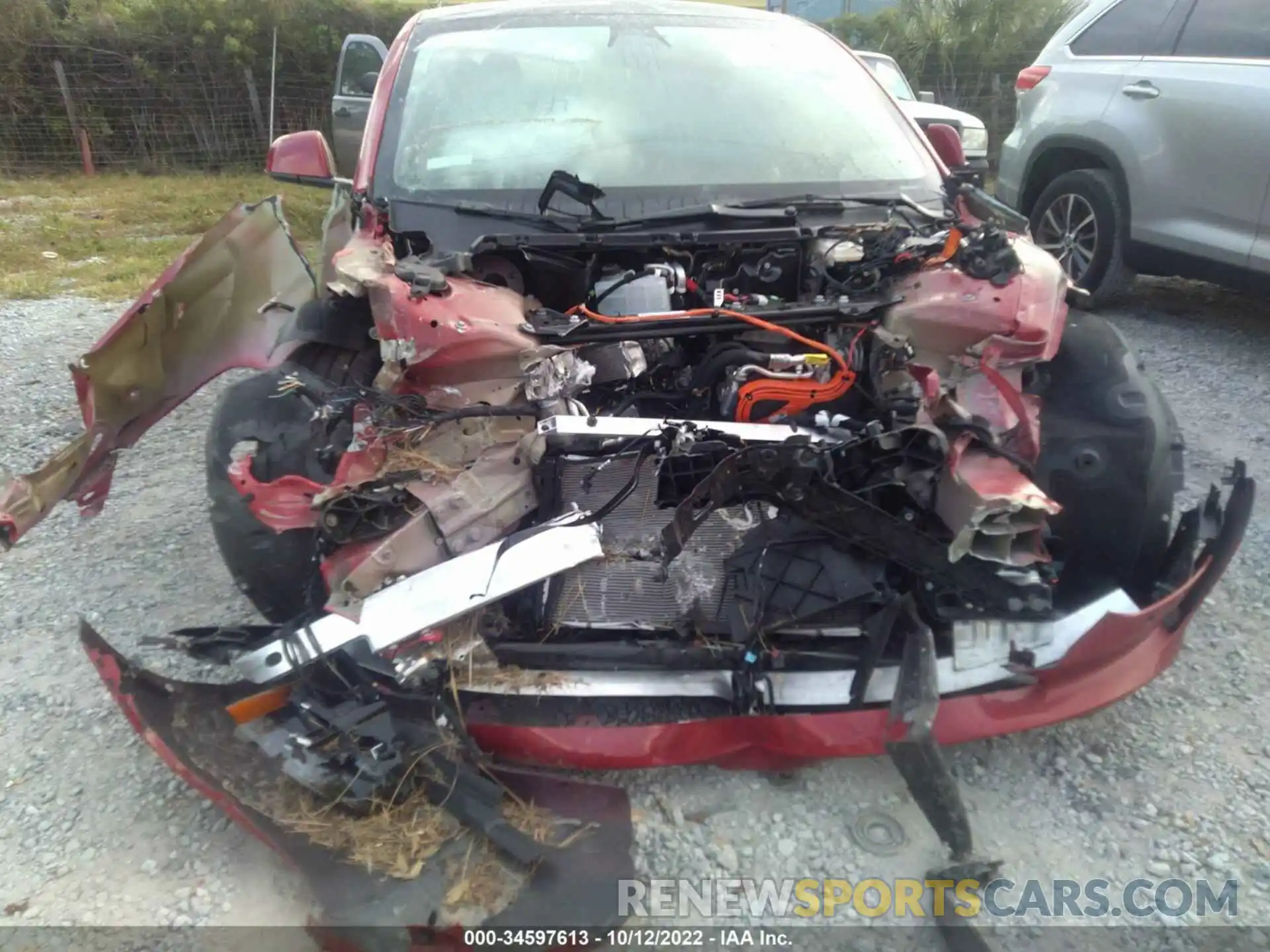 6 Photograph of a damaged car 5YJ3E1EB8NF184000 TESLA MODEL 3 2022