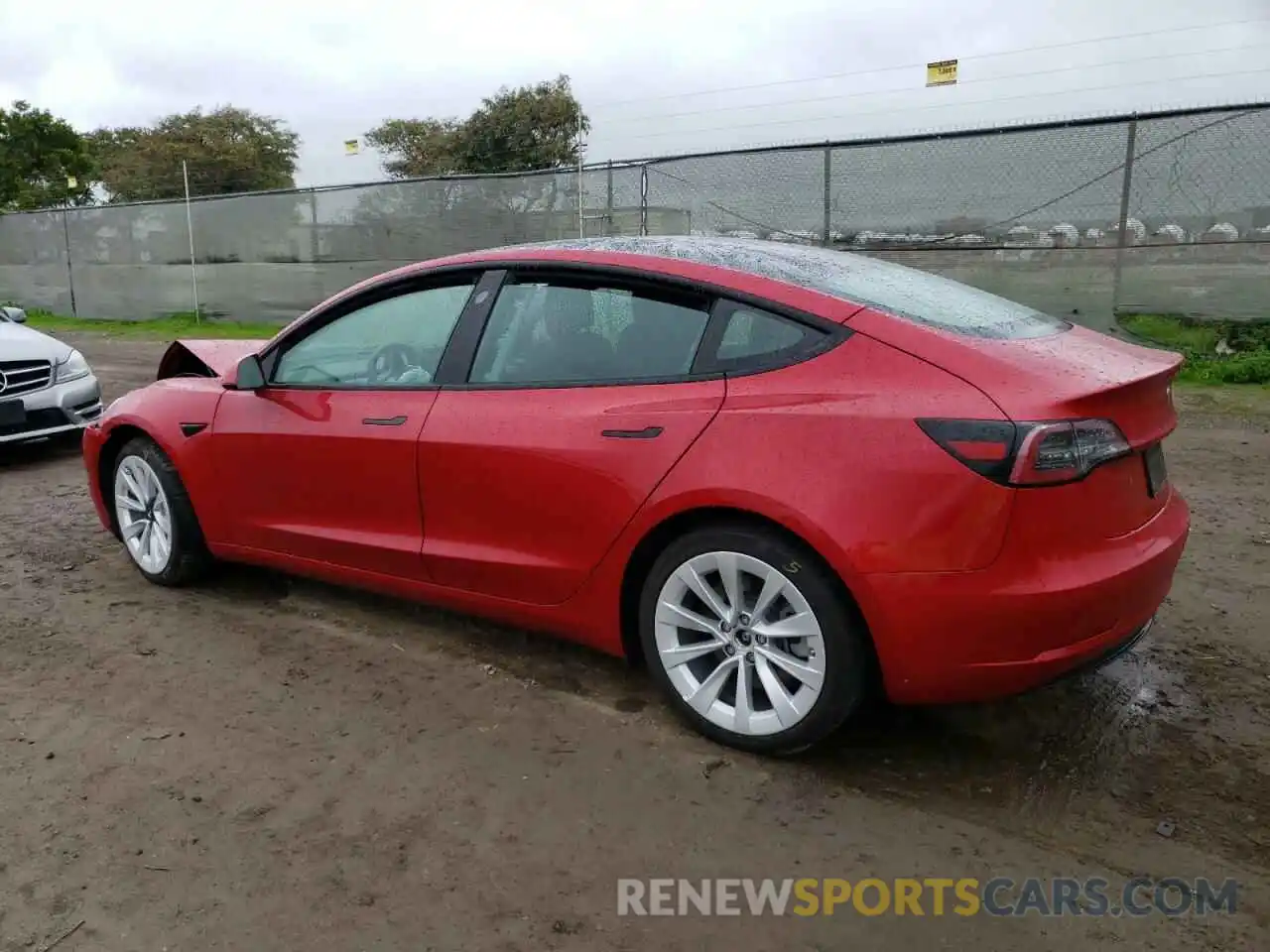 2 Photograph of a damaged car 5YJ3E1EB8NF192405 TESLA MODEL 3 2022