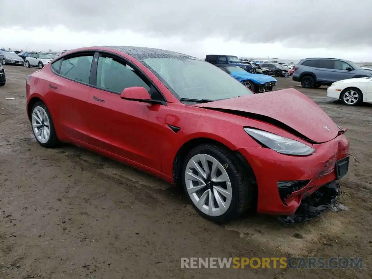 4 Photograph of a damaged car 5YJ3E1EB8NF192405 TESLA MODEL 3 2022