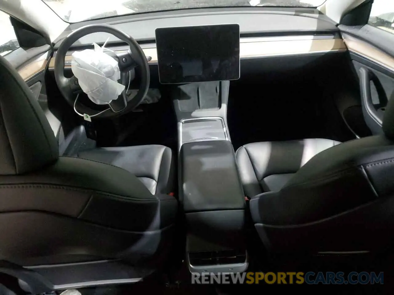 8 Photograph of a damaged car 5YJ3E1EB8NF192713 TESLA MODEL 3 2022
