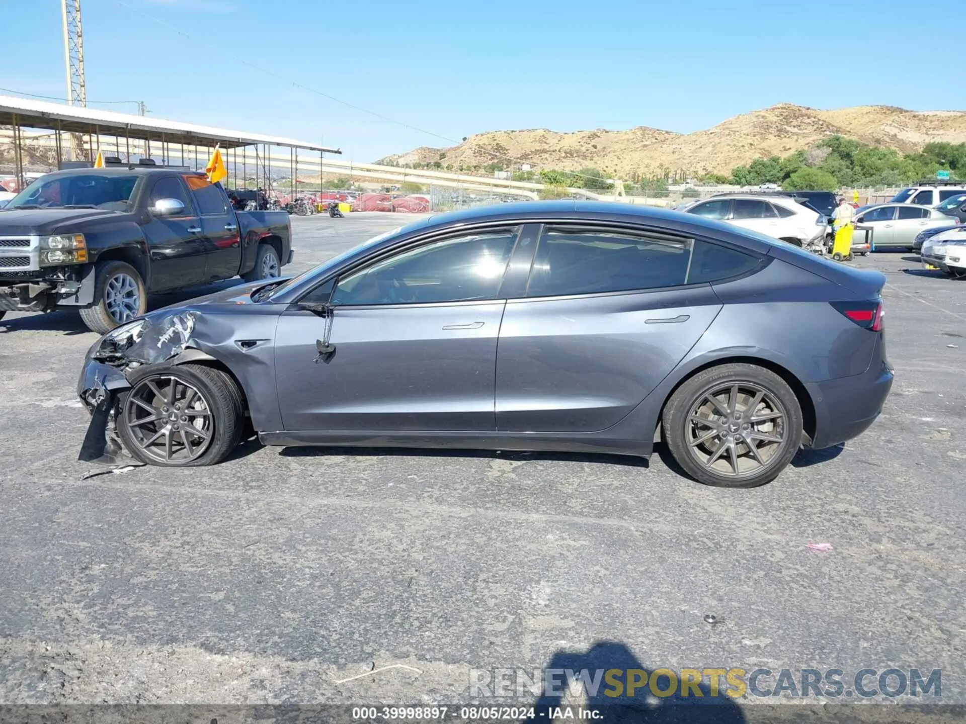 13 Photograph of a damaged car 5YJ3E1EB8NF206593 TESLA MODEL 3 2022
