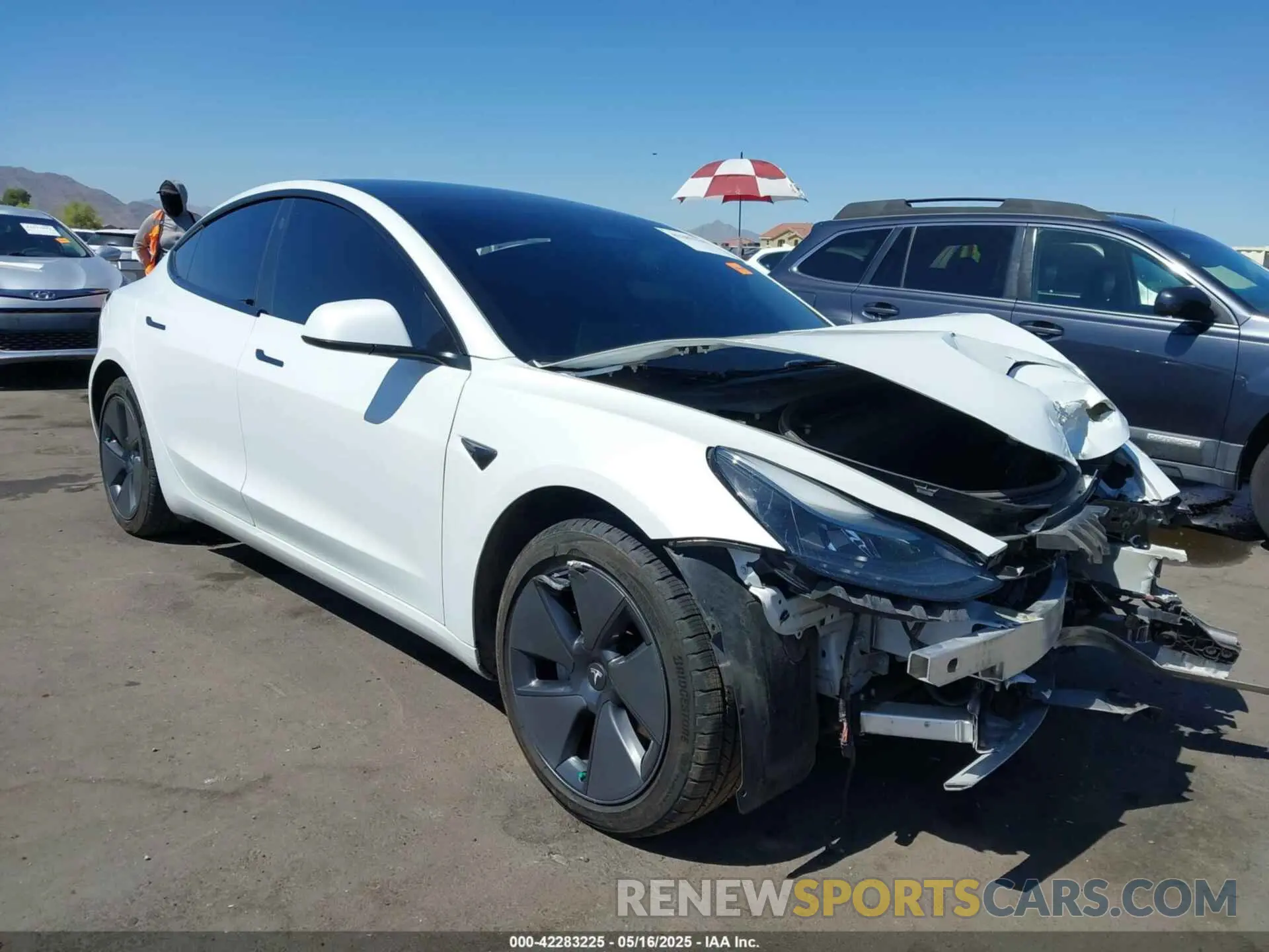 1 Photograph of a damaged car 5YJ3E1EB8NF228951 TESLA MODEL 3 2022