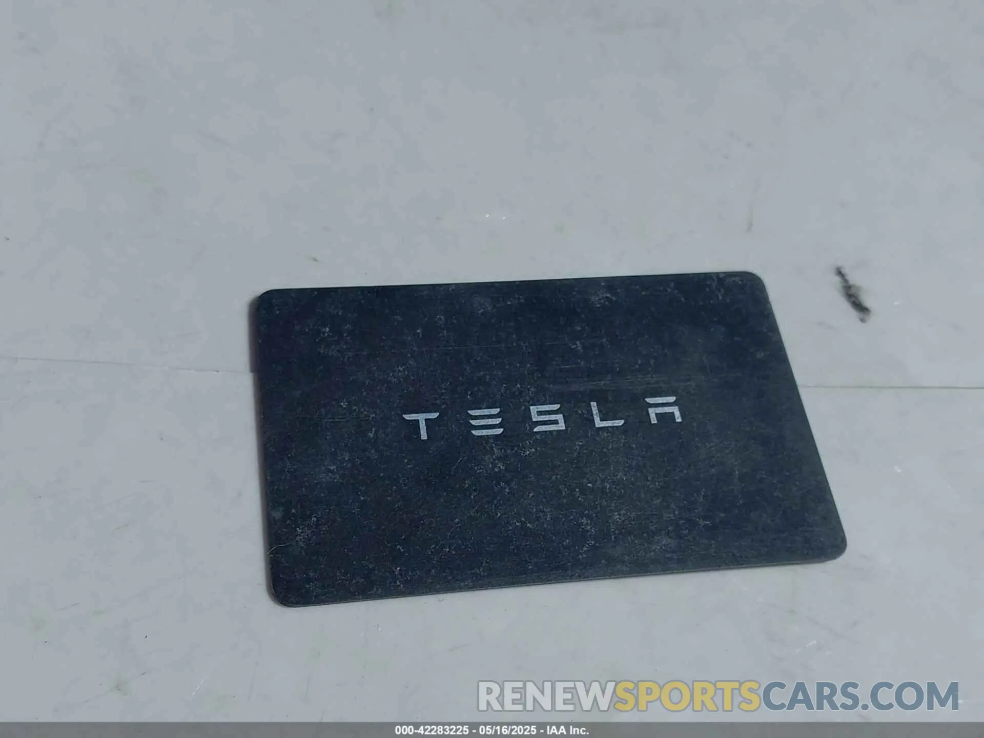 9 Photograph of a damaged car 5YJ3E1EB8NF228951 TESLA MODEL 3 2022