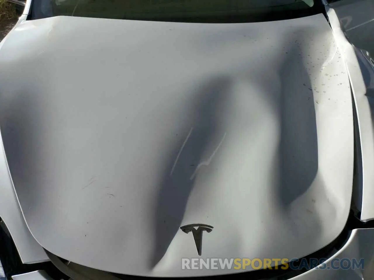 11 Photograph of a damaged car 5YJ3E1EB8NF247547 TESLA MODEL 3 2022