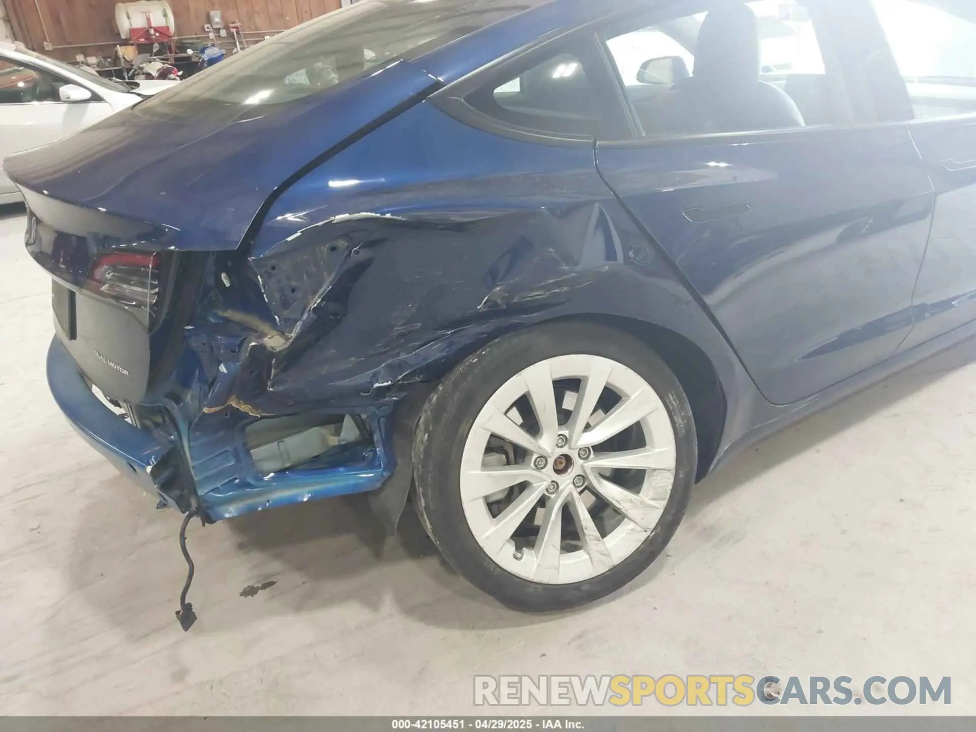 6 Photograph of a damaged car 5YJ3E1EB8NF255163 TESLA MODEL 3 2022