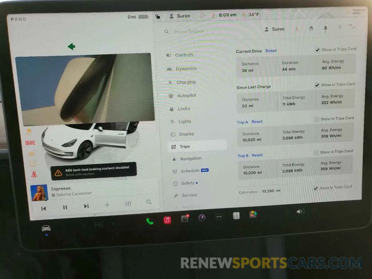 9 Photograph of a damaged car 5YJ3E1EB8NF266132 TESLA MODEL 3 2022