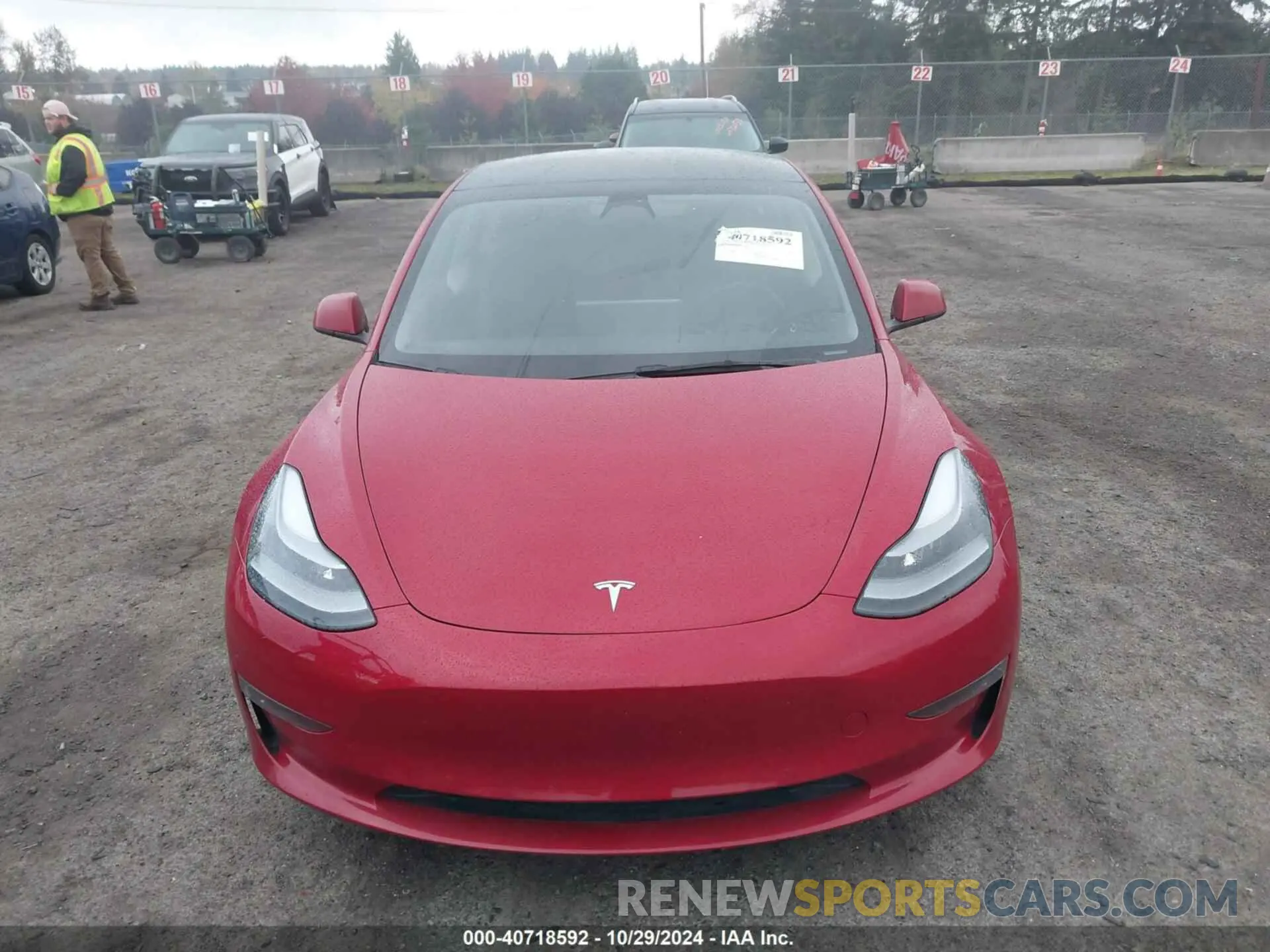 12 Photograph of a damaged car 5YJ3E1EB8NF273081 TESLA MODEL 3 2022