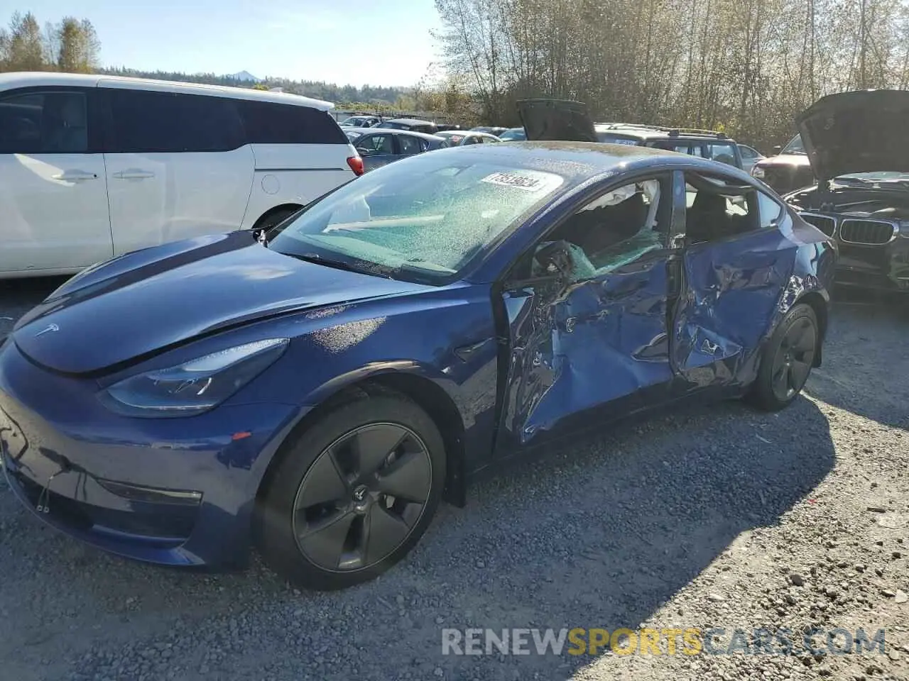 1 Photograph of a damaged car 5YJ3E1EB8NF273601 TESLA MODEL 3 2022