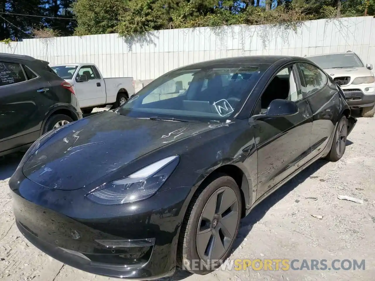 2 Photograph of a damaged car 5YJ3E1EB8NF286557 TESLA MODEL 3 2022