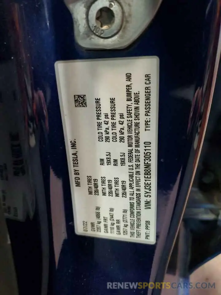 12 Photograph of a damaged car 5YJ3E1EB8NF305110 TESLA MODEL 3 2022