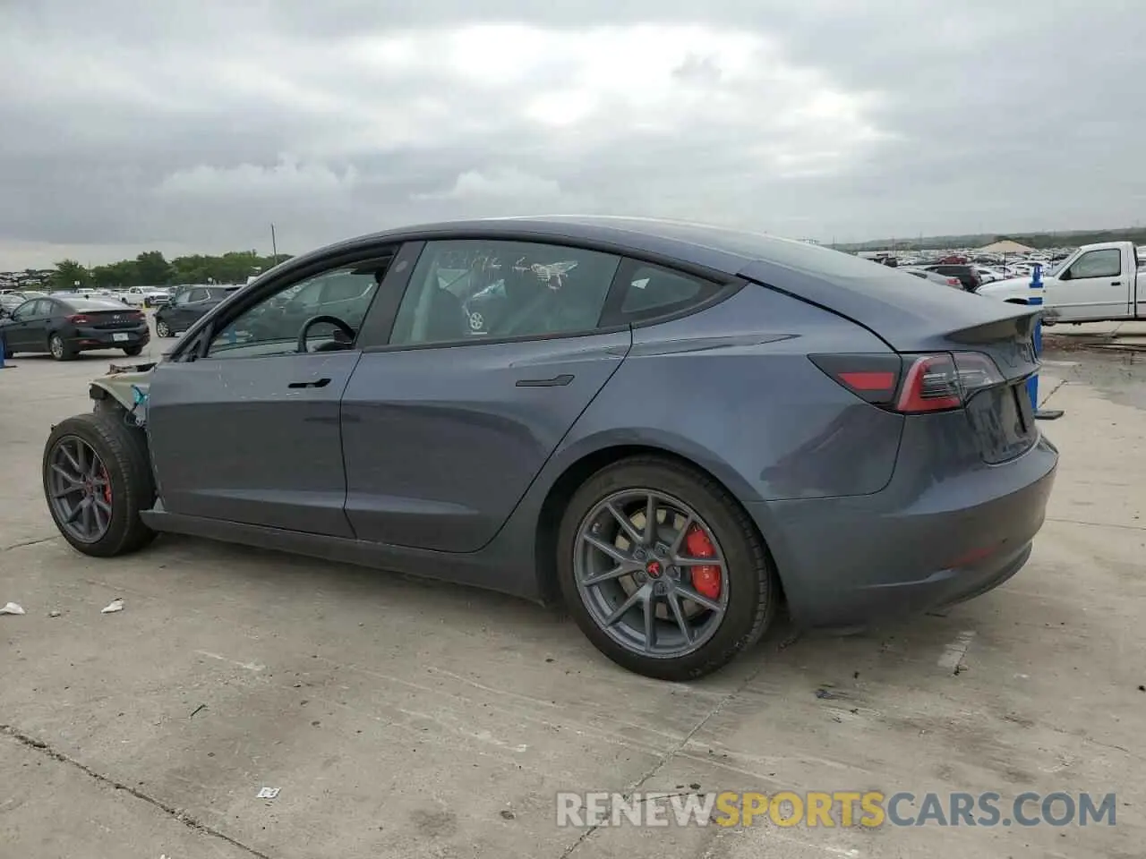 2 Photograph of a damaged car 5YJ3E1EB8NF325597 TESLA MODEL 3 2022