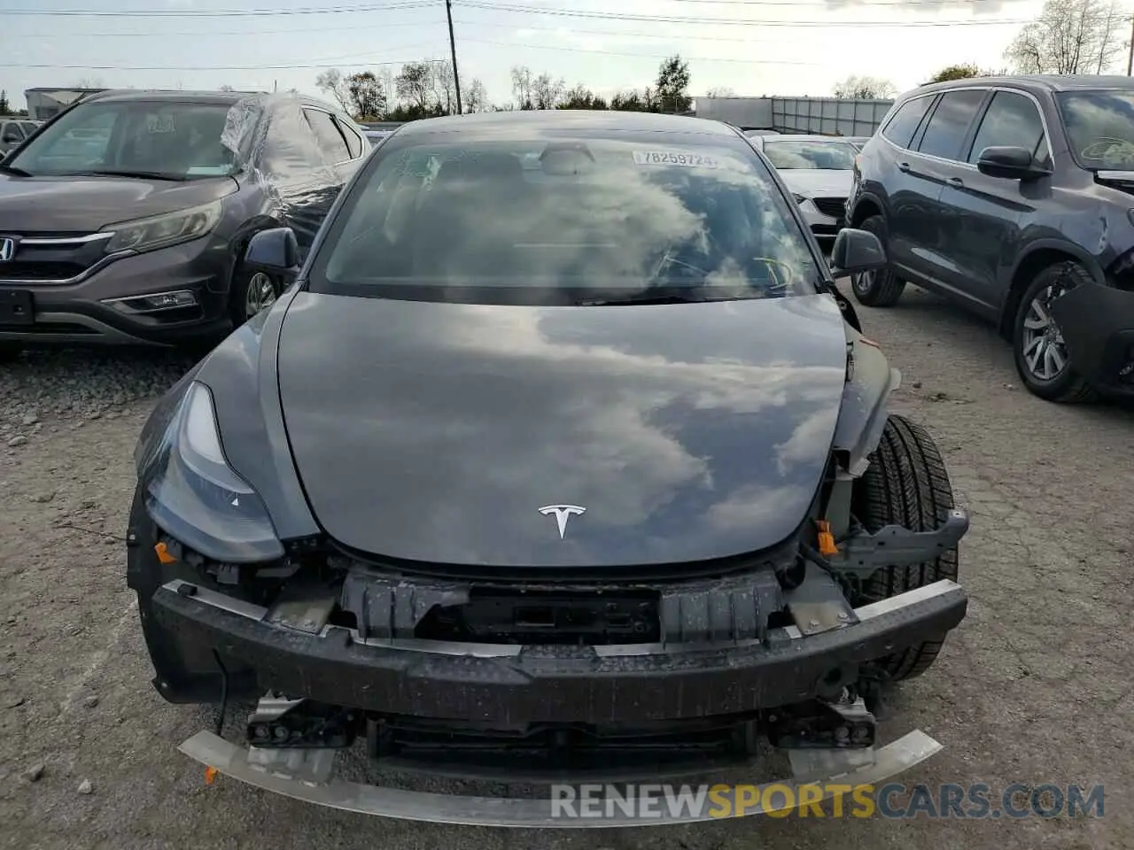 5 Photograph of a damaged car 5YJ3E1EB8NF344358 TESLA MODEL 3 2022