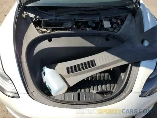 11 Photograph of a damaged car 5YJ3E1EB8NF346577 TESLA MODEL 3 2022