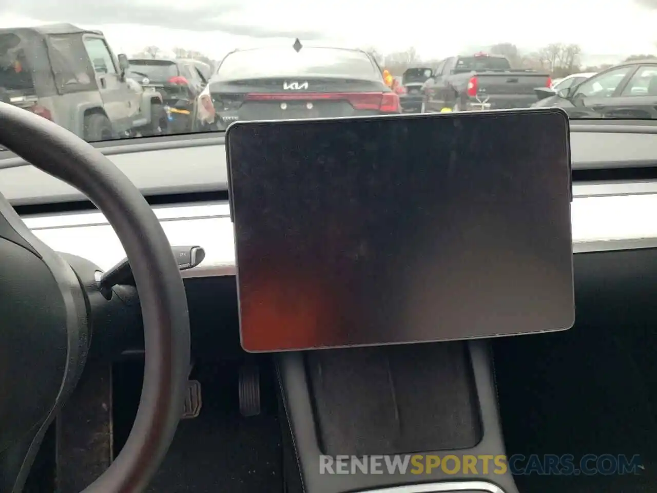 9 Photograph of a damaged car 5YJ3E1EB8NF354131 TESLA MODEL 3 2022