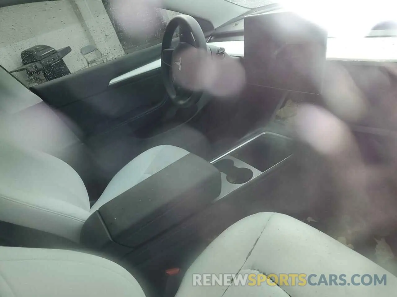 8 Photograph of a damaged car 5YJ3E1EB8NF362102 TESLA MODEL 3 2022
