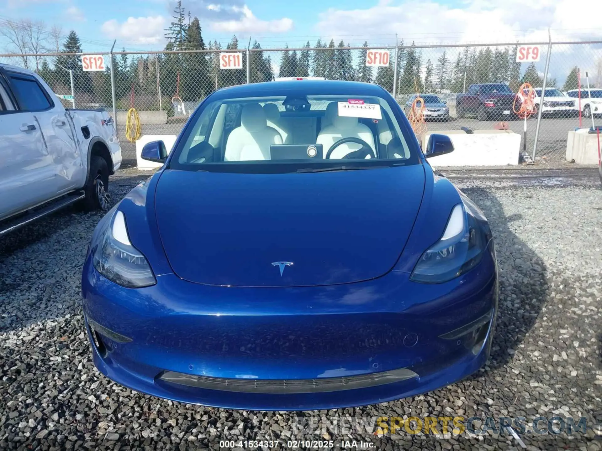 12 Photograph of a damaged car 5YJ3E1EB8NF363864 TESLA MODEL 3 2022