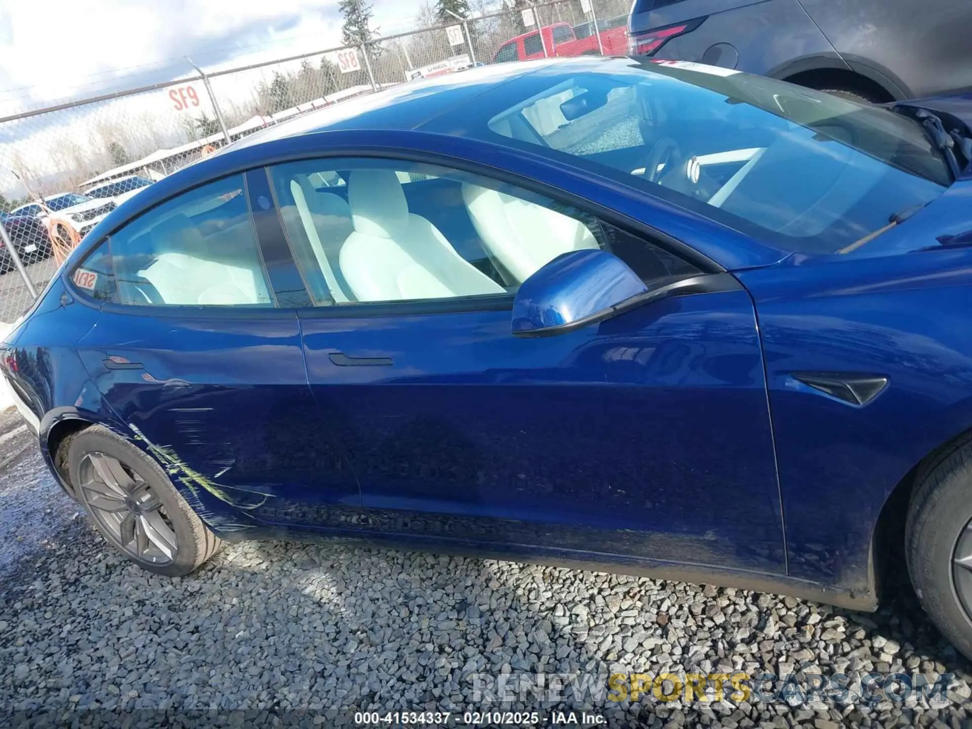 13 Photograph of a damaged car 5YJ3E1EB8NF363864 TESLA MODEL 3 2022