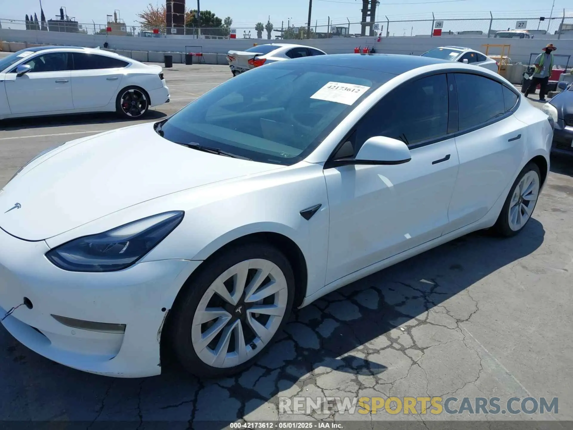 6 Photograph of a damaged car 5YJ3E1EB9NF113601 TESLA MODEL 3 2022