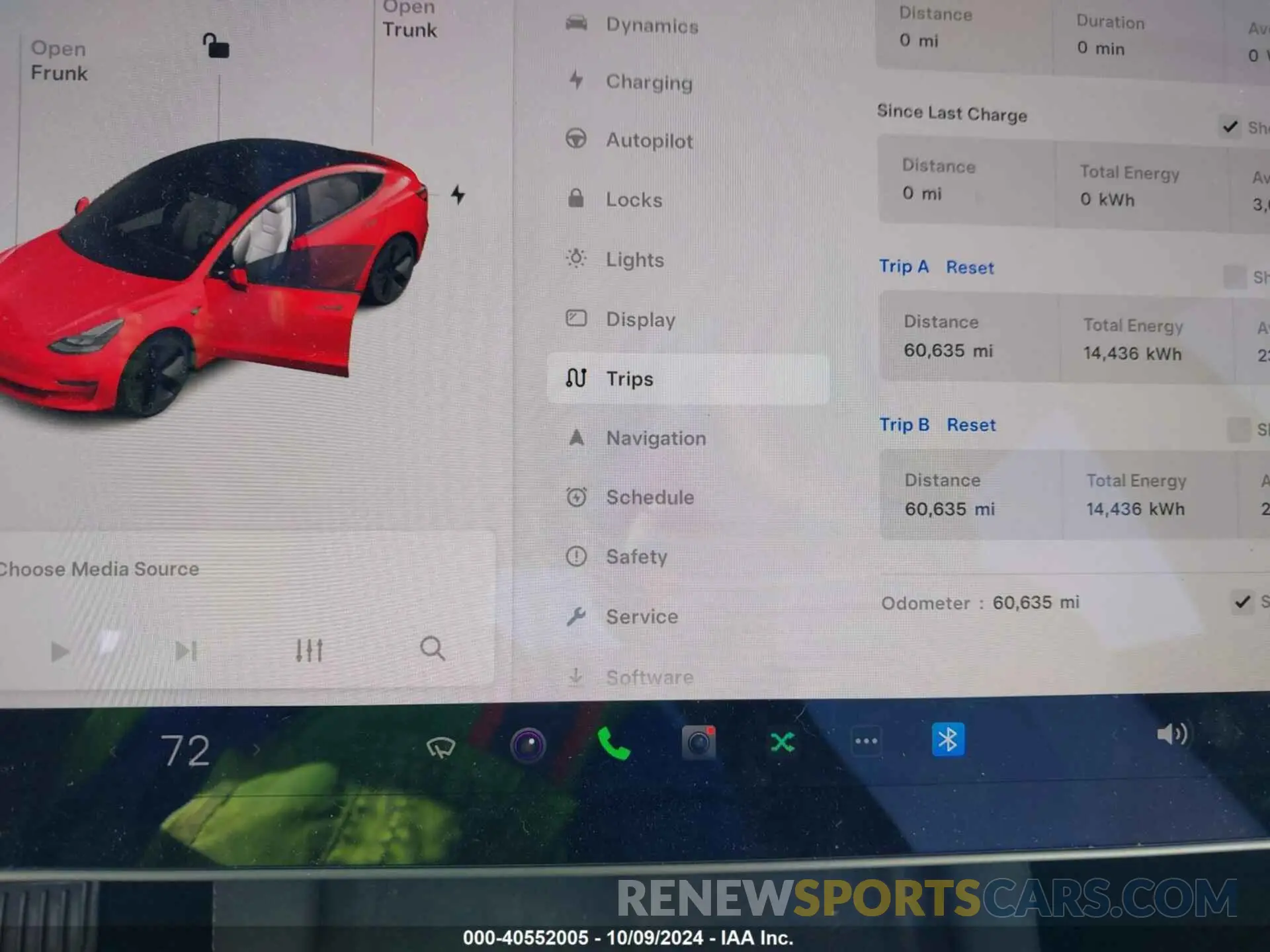 14 Photograph of a damaged car 5YJ3E1EB9NF120368 TESLA MODEL 3 2022