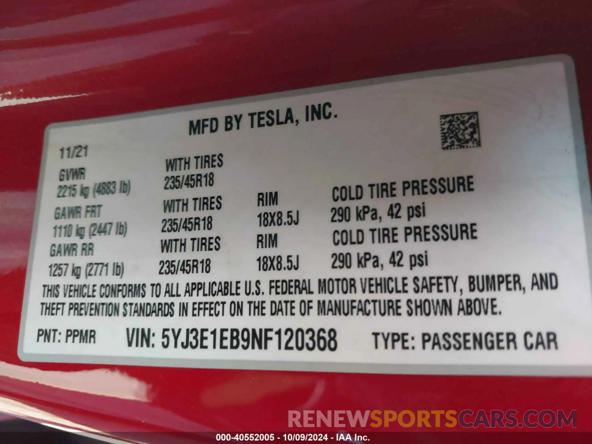 9 Photograph of a damaged car 5YJ3E1EB9NF120368 TESLA MODEL 3 2022