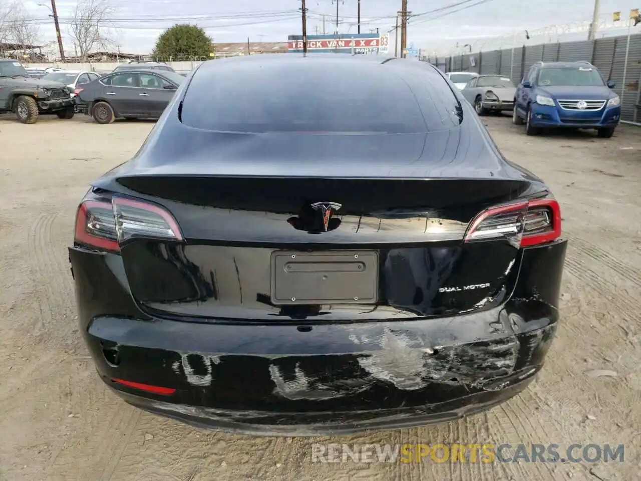 6 Photograph of a damaged car 5YJ3E1EB9NF130821 TESLA MODEL 3 2022