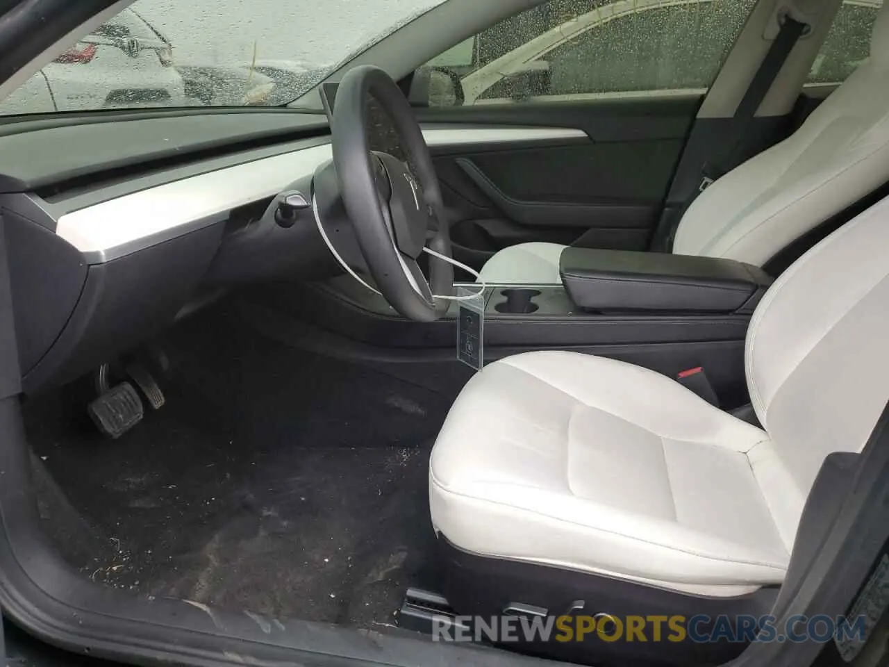 7 Photograph of a damaged car 5YJ3E1EB9NF134819 TESLA MODEL 3 2022