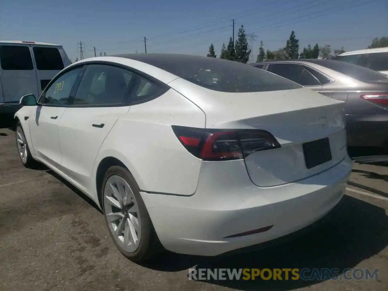 3 Photograph of a damaged car 5YJ3E1EB9NF144654 TESLA MODEL 3 2022