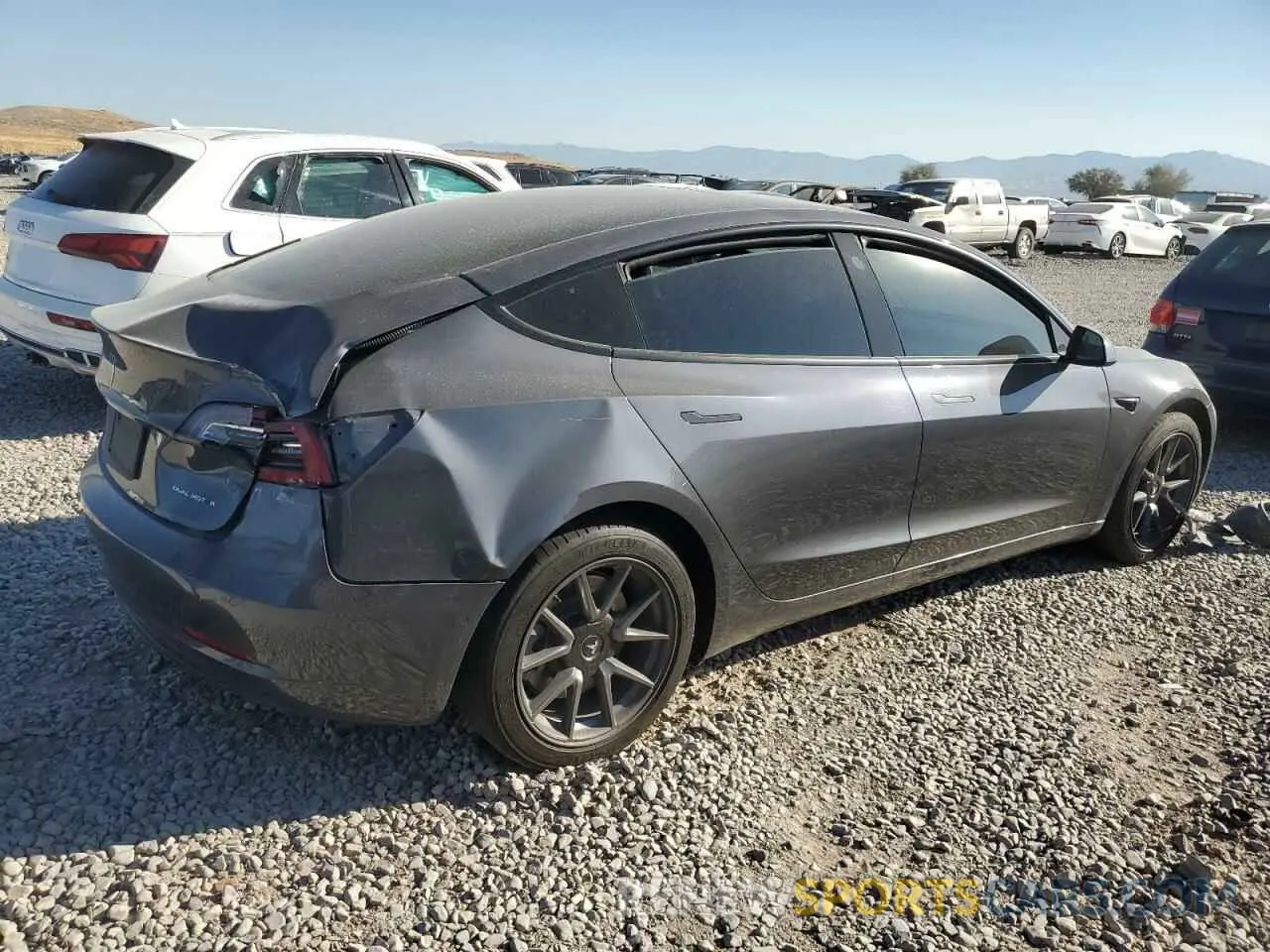 3 Photograph of a damaged car 5YJ3E1EB9NF158876 TESLA MODEL 3 2022